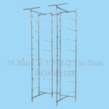 MT102: Chân chữ A